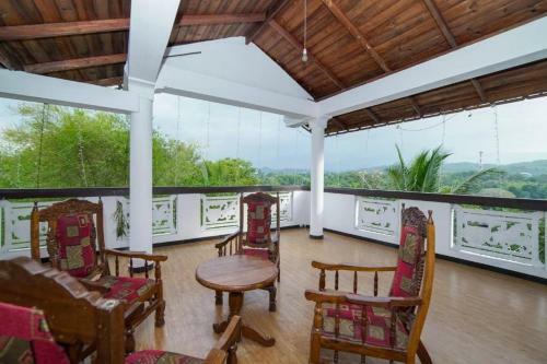 Hostal Grand View Tourist Guest