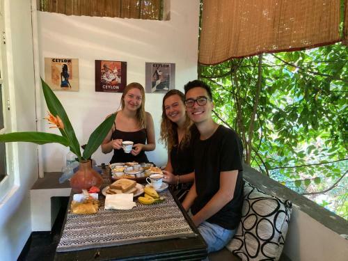 Island Vibes Hostel