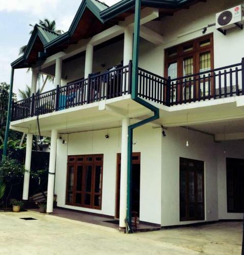 Bed & Breakfast Astrub Holiday Home