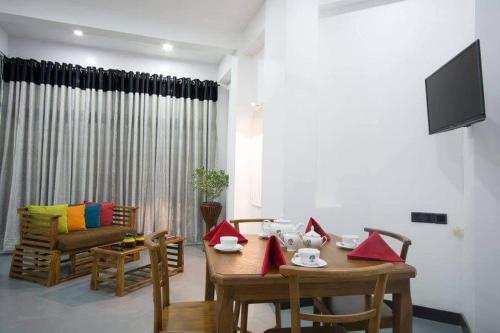Hostal Avora By Paradise