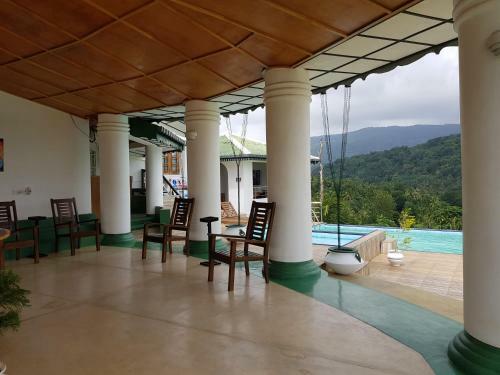 Hostal Riverston Holiday Guest House