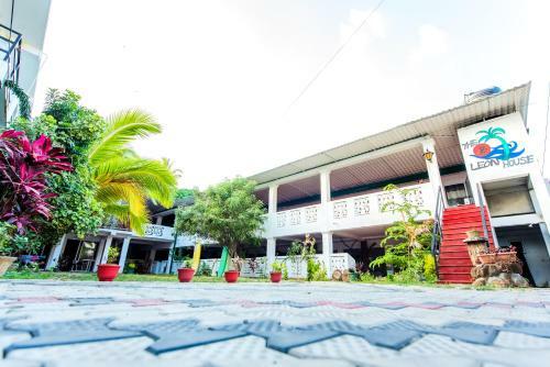 Hotel The Leon House
