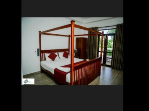 Hostal Kings Marine Sk Town