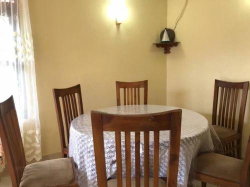 Apartamento Lovely 3 Bedroom Space With Free Parking