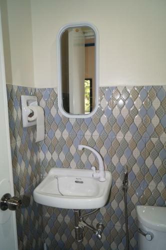 Hostal Camiguin Viajeros House Rental