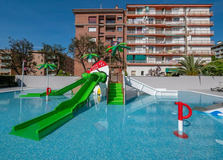 Hotel Fenals Garden