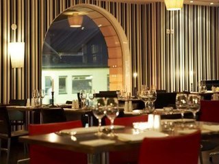 First Hotel Reisen