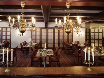 Hotel First Royal Star