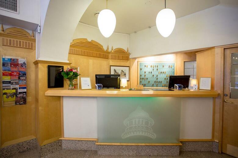 Crystal Plaza Hotel