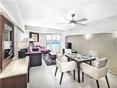 Hotel El Cid La Ceiba Beach