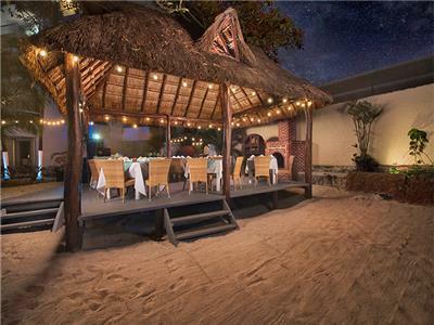Hotel El Cid La Ceiba Beach