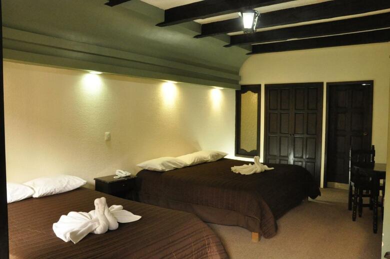 Hotel D Monica