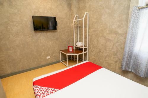 Hotel Vaccinated Staff - Oyo 471 Edilberto's Bed And Breakfast