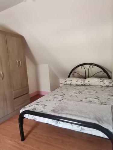Apartamento Attic Bedroom At Villa Czarina