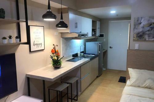 Apartamento 1818 At Sunvida Tower Condominium