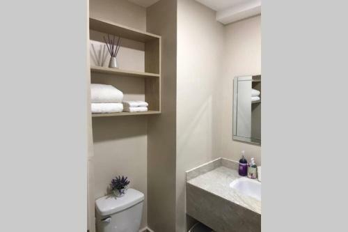 Apartamento 1818 At Sunvida Tower Condominium