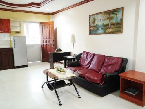 J&h Apartment