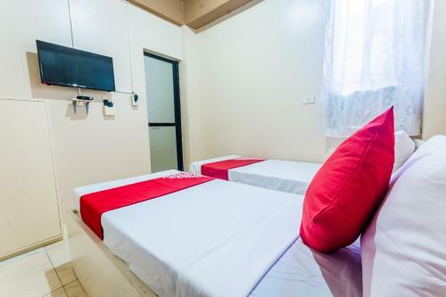 Hotel Vaccinated Staff-oyo 569 Alt Complex