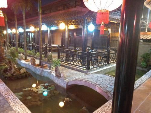 Villa Nh� C? Di�n S?n (dien Son Ancient House)