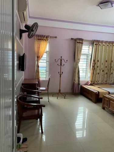 Hostal Nh� Ngh? Nh?t Linh