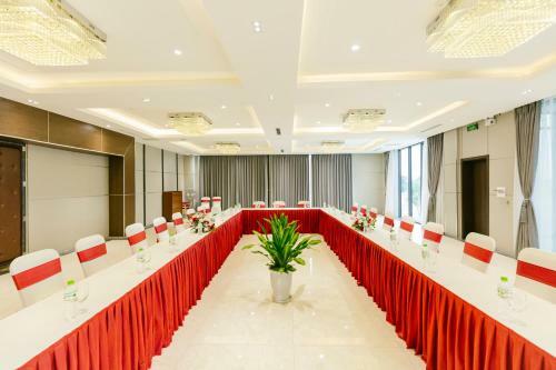 Songlam Waterfront Hotel