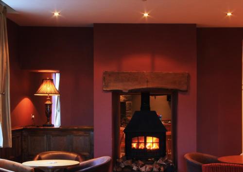Aberdunant Hall Country Hotel