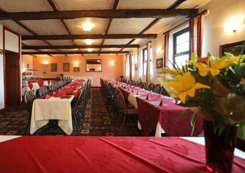 Hotel The West Country Inn