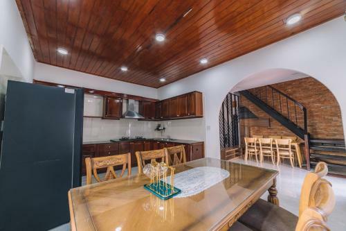 Vmt Villa