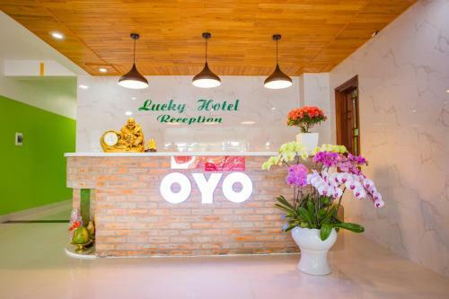Oyo 882 Lucky Hotel