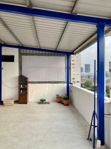 A Room By The Harbour
