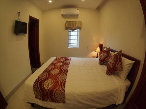 Hung Thu Hotel