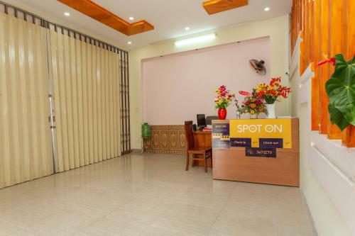 Hotel Spot On 1012 Kim Anh Motel