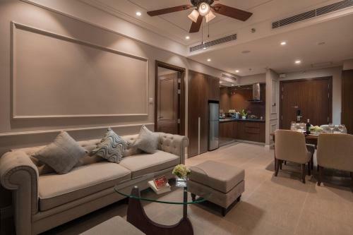 Nunn Luxury Apartment Da Nang Beach