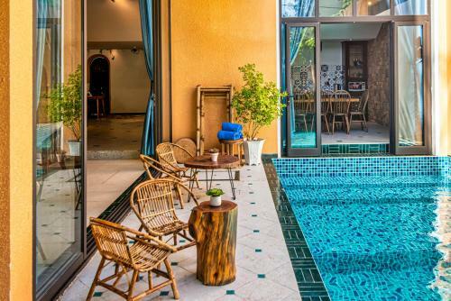 New & Stylish 5bdr Villa With Pool, Karaoke Room, Bbq