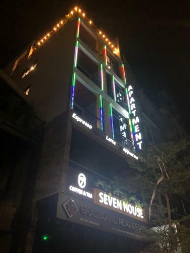 Seven House - Hotel & Apartment