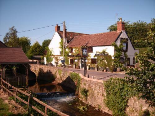 Posada The White Horse Inn