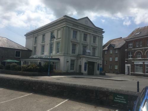 The White Hart Hotel