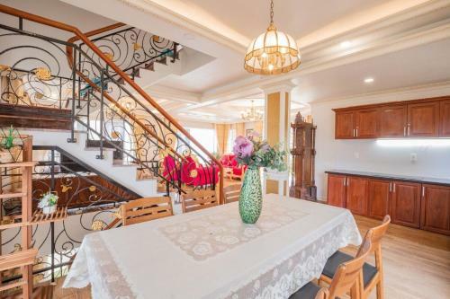 Villa Trung Ngh?a 19