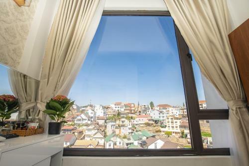 Apartamento Ngan Pho Studio & Hotel