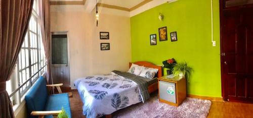 Anh H�o Hotel