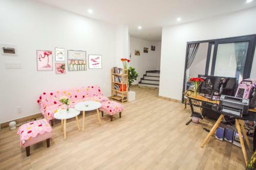 Hotel Nh�m House