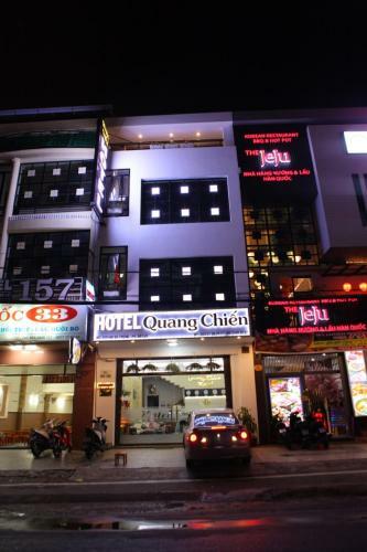 Quang Chien Hotel