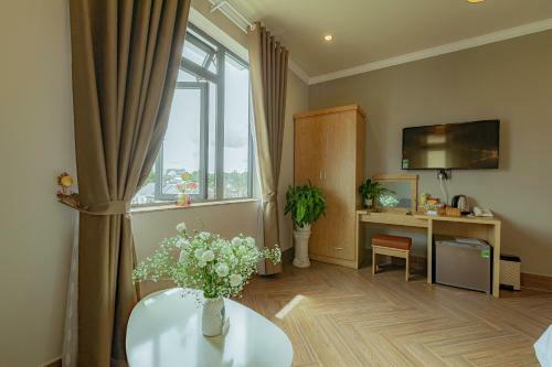 Maymimi Villa Hotel In Dalat