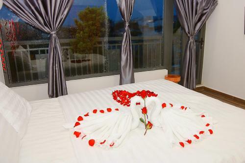 ??ng Ti?n Hotel ?� L?t