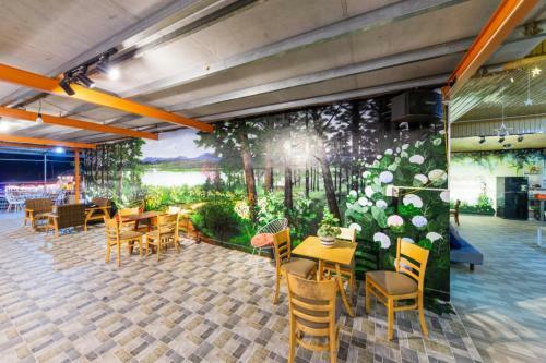 S�c Con Homestay & Coffee