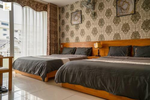 New Sun Hotel ?� L?t
