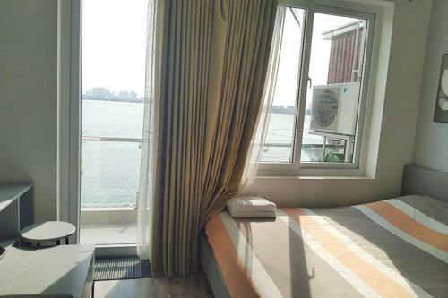 Hanoi Home 2 - Lake View Apartment