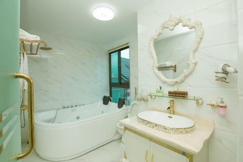 King's Hotel Y�n H�a