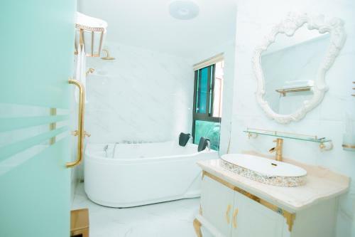 King's Hotel Y�n H�a