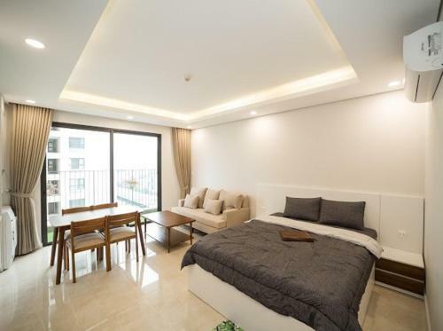 Bom Homes- Vinhomes D'capital- Service Apartment
